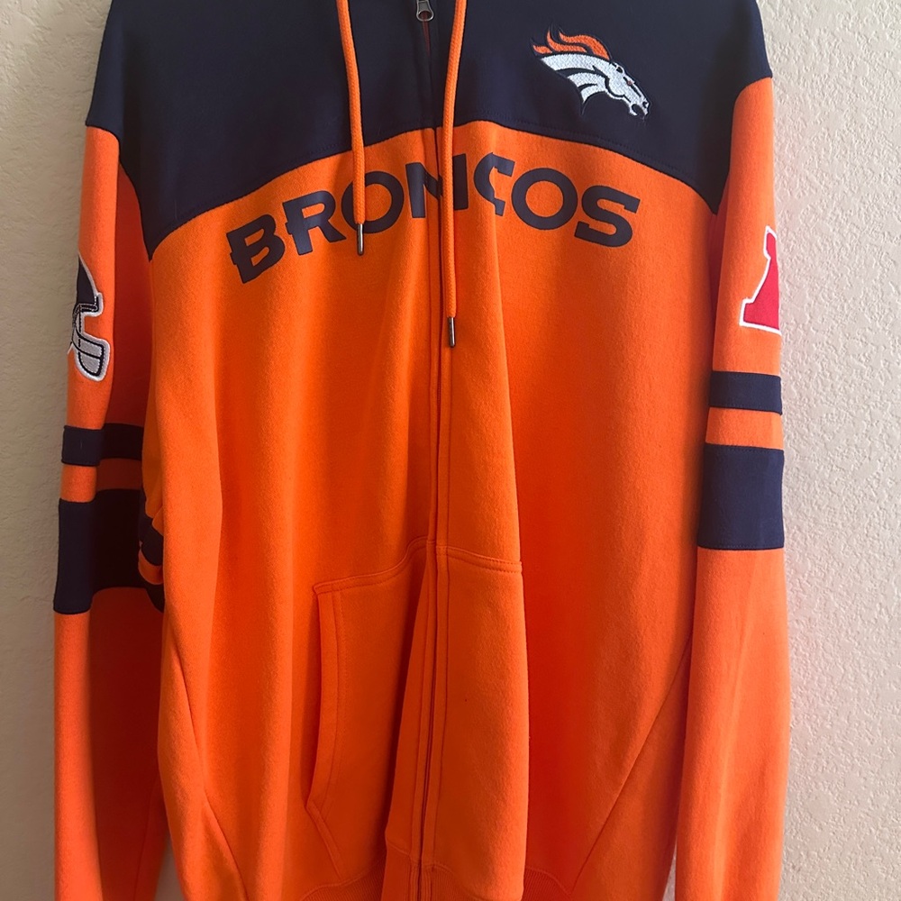 NFL Denver Broncos Jackets W/Hoodie Size Large.